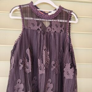 Women's Taylor & Sage Black Lace Sleeveless Top